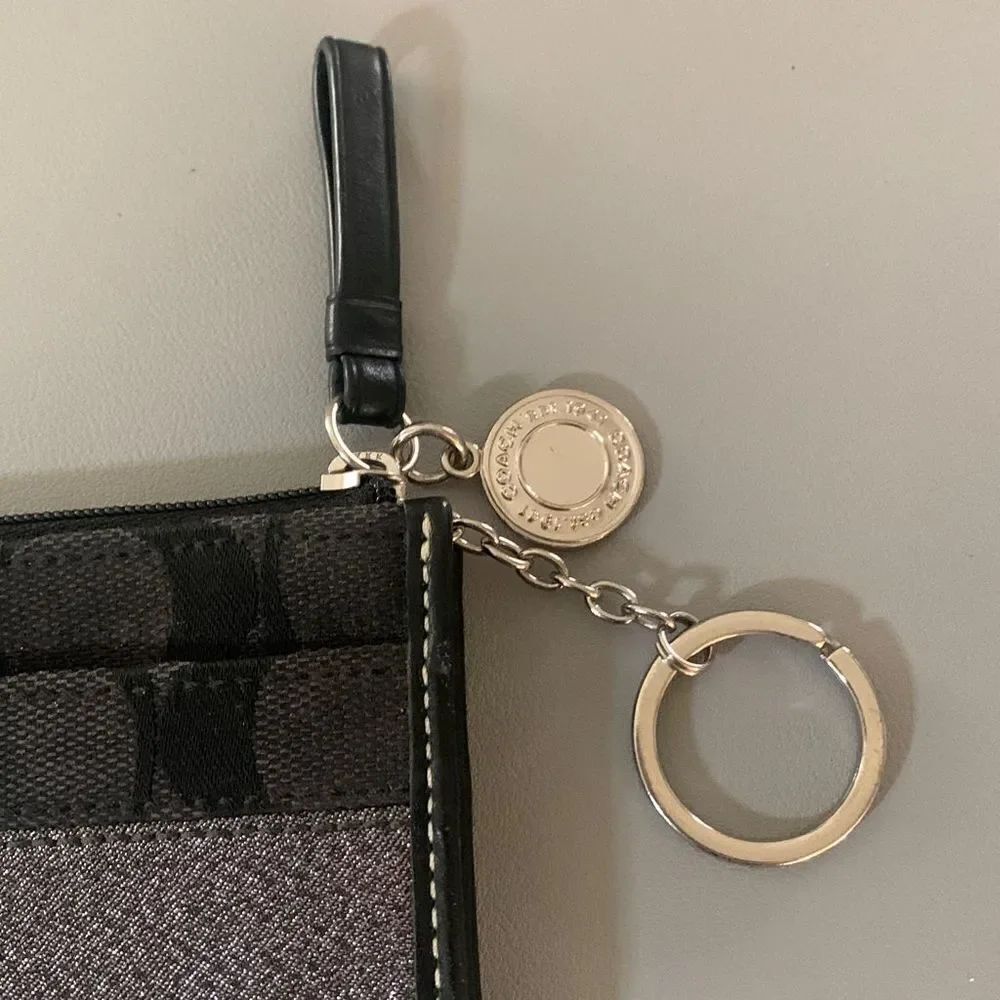 COACH  Black Card Case Keychain - Picture 7 of 7